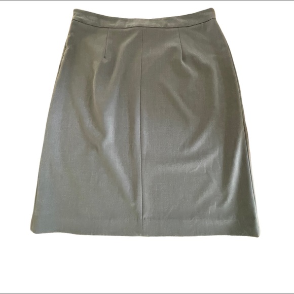 Pretty Gray Merona Skirt, size 12, EUC - Picture 2 of 9